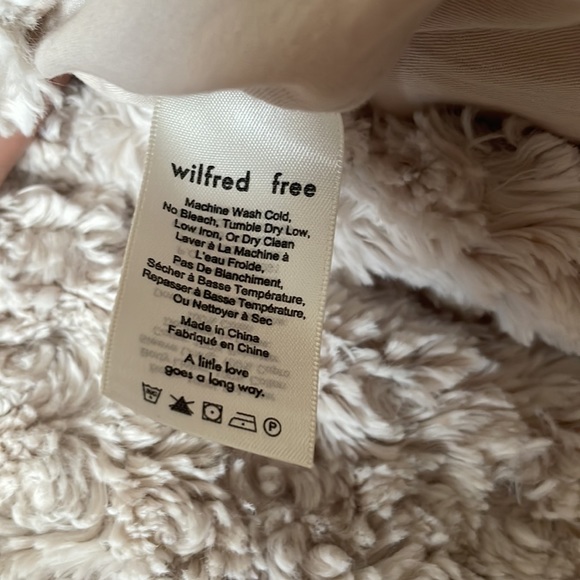 Wilfred free plush coat | Size L 🤍 - Picture 8 of 12